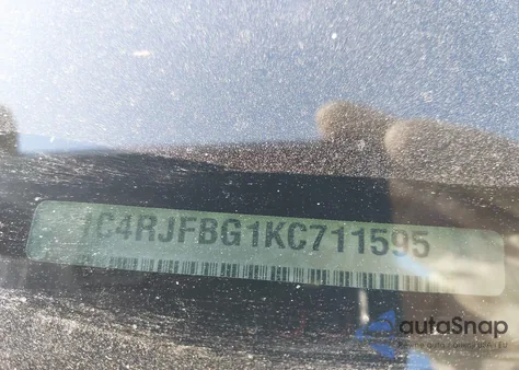 2019 Jeep Grand Cherokee Limited 4X4 z USA, uszkodzony, nr VIN 1C4RJFBG1KC711595